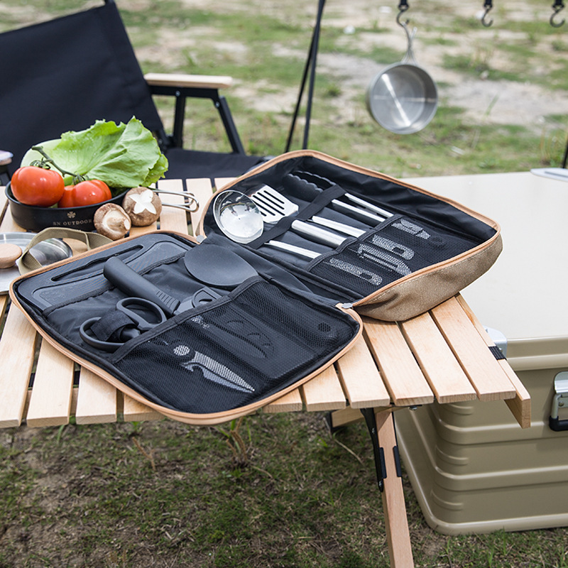 طقم أدوات طهي للتخييم مكون من  - مراجعة Camping Cooking And Cutlery Set وسعره